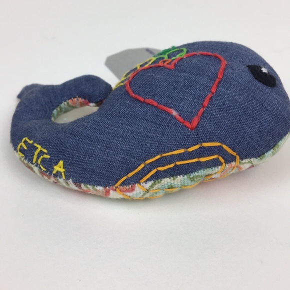 One handmade whale 🐳 keychain ornament - Picture 3 of 4